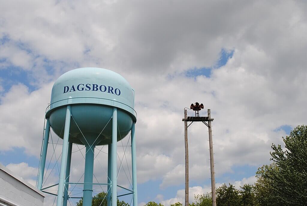 Dagsboro, DE, water tower at fire department