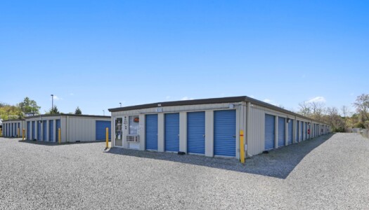 drive-up storage units at Peninsula Mini Storage in Blades, DE